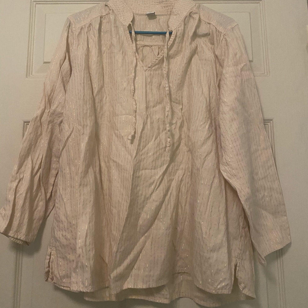 L Old Navy Blouse